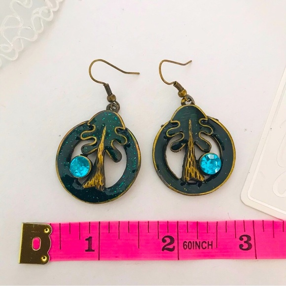 Tree Earrings - Picture 5 of 5